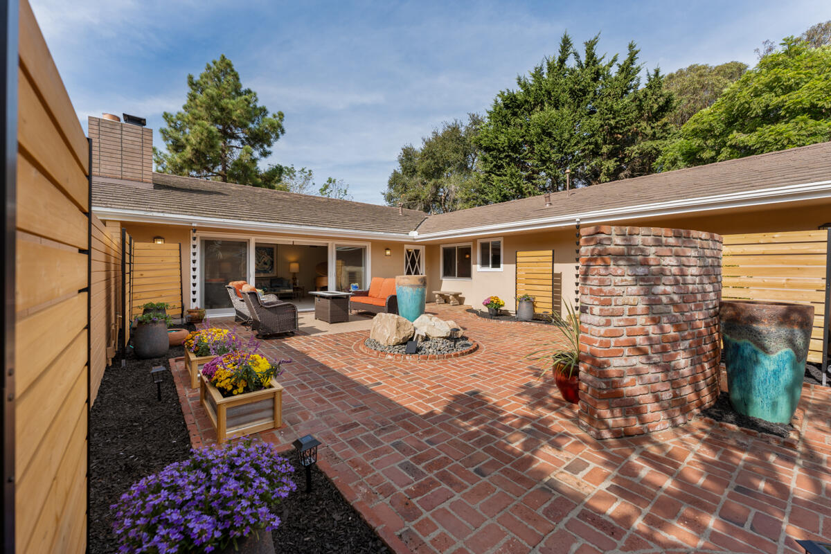4508 Carriage Hill Drive