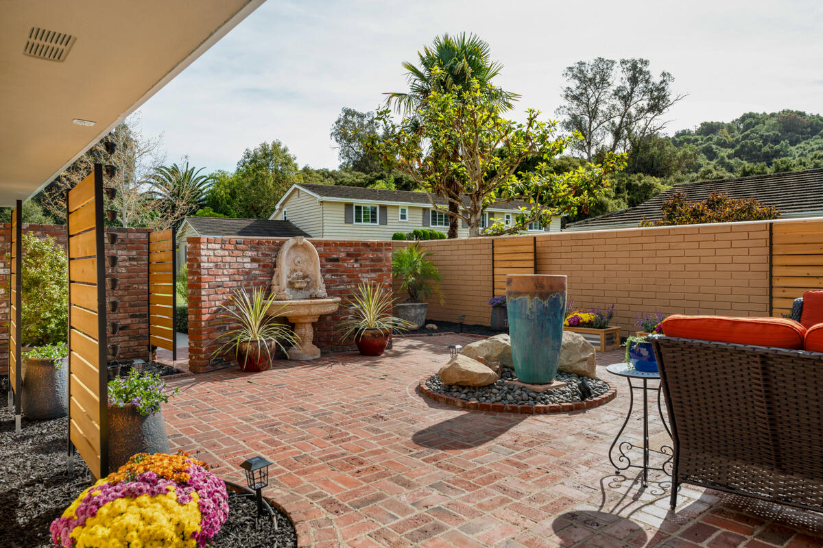 4508 Carriage Hill Drive