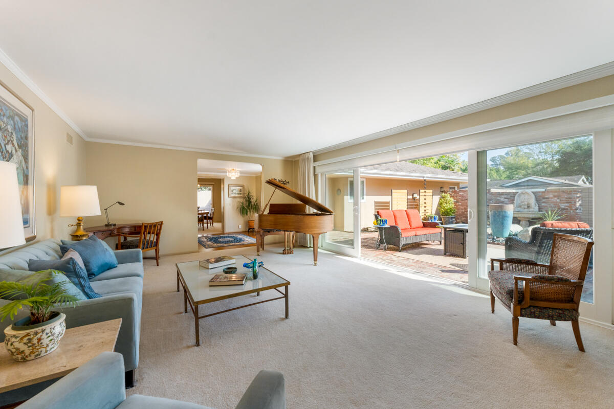 4508 Carriage Hill Drive