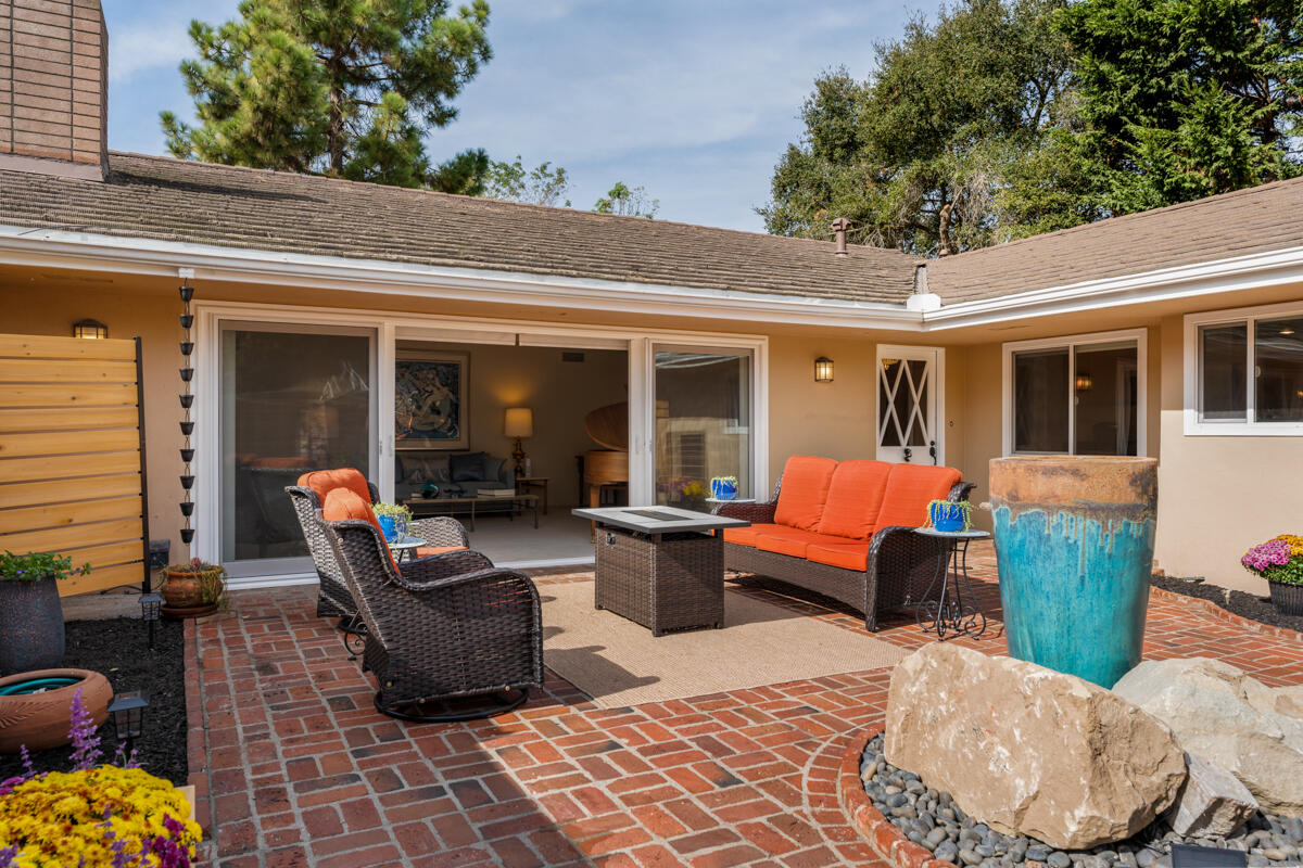 4508 Carriage Hill Drive