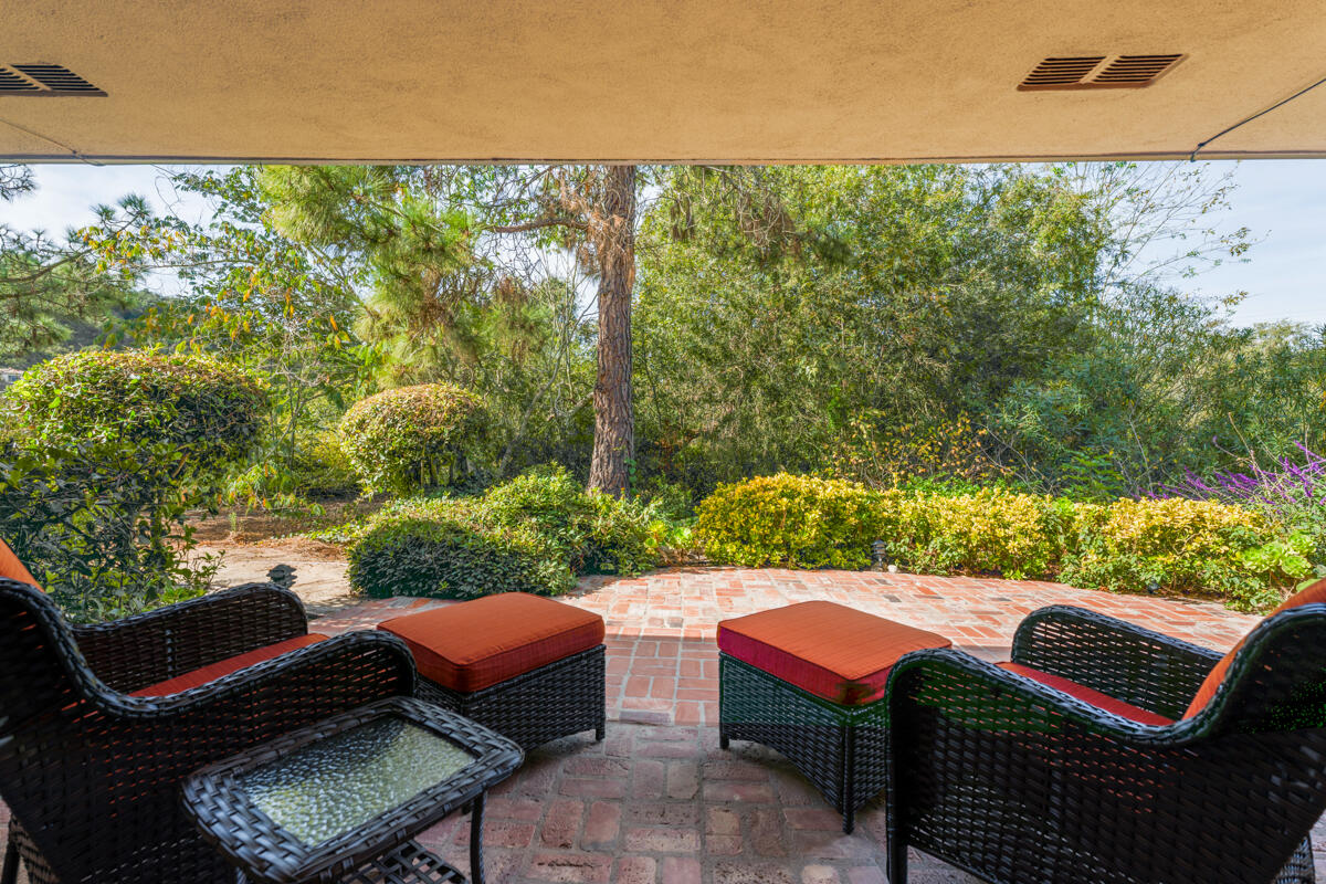 4508 Carriage Hill Drive