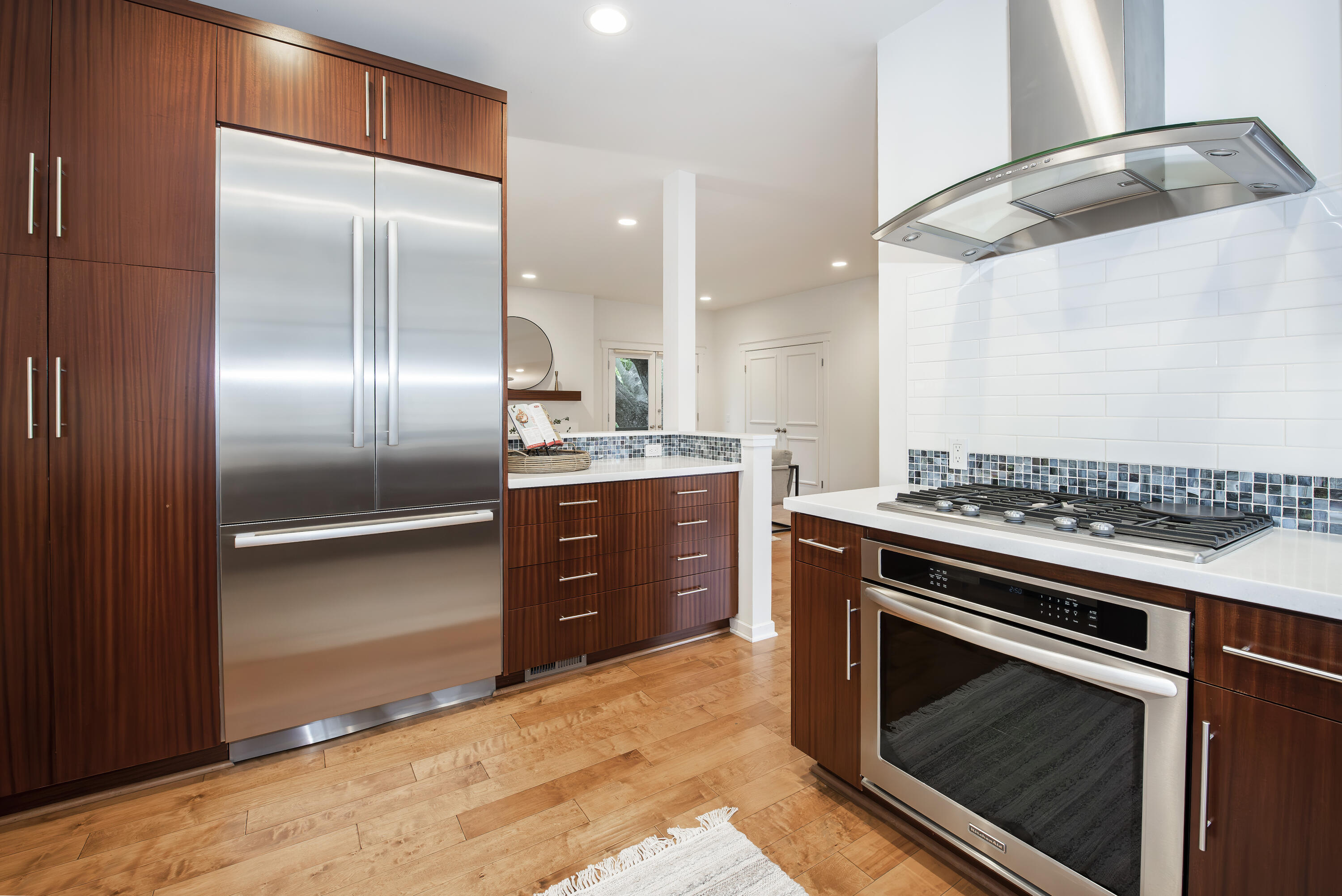 2733 Miradero Drive