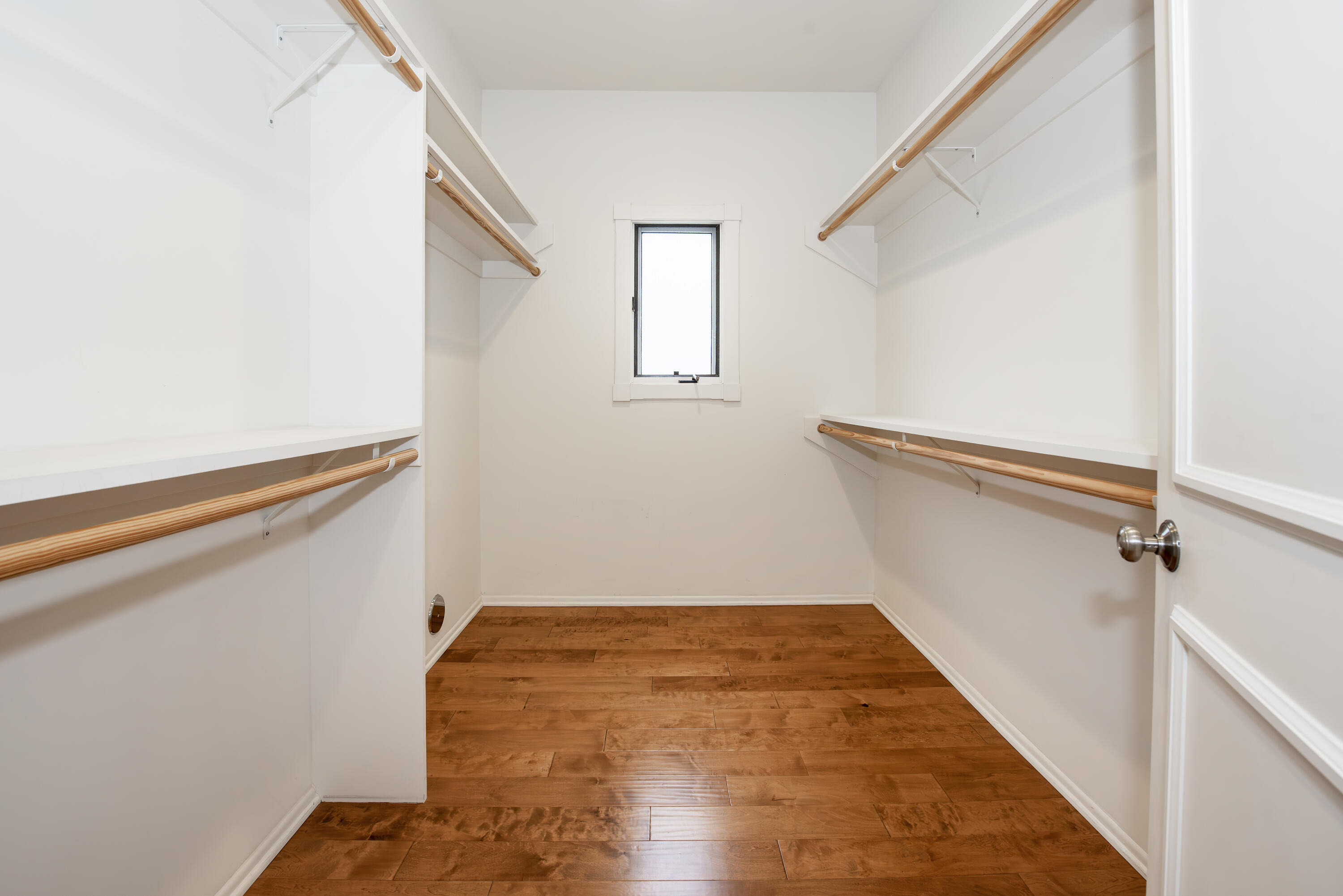 2733 Miradero Drive