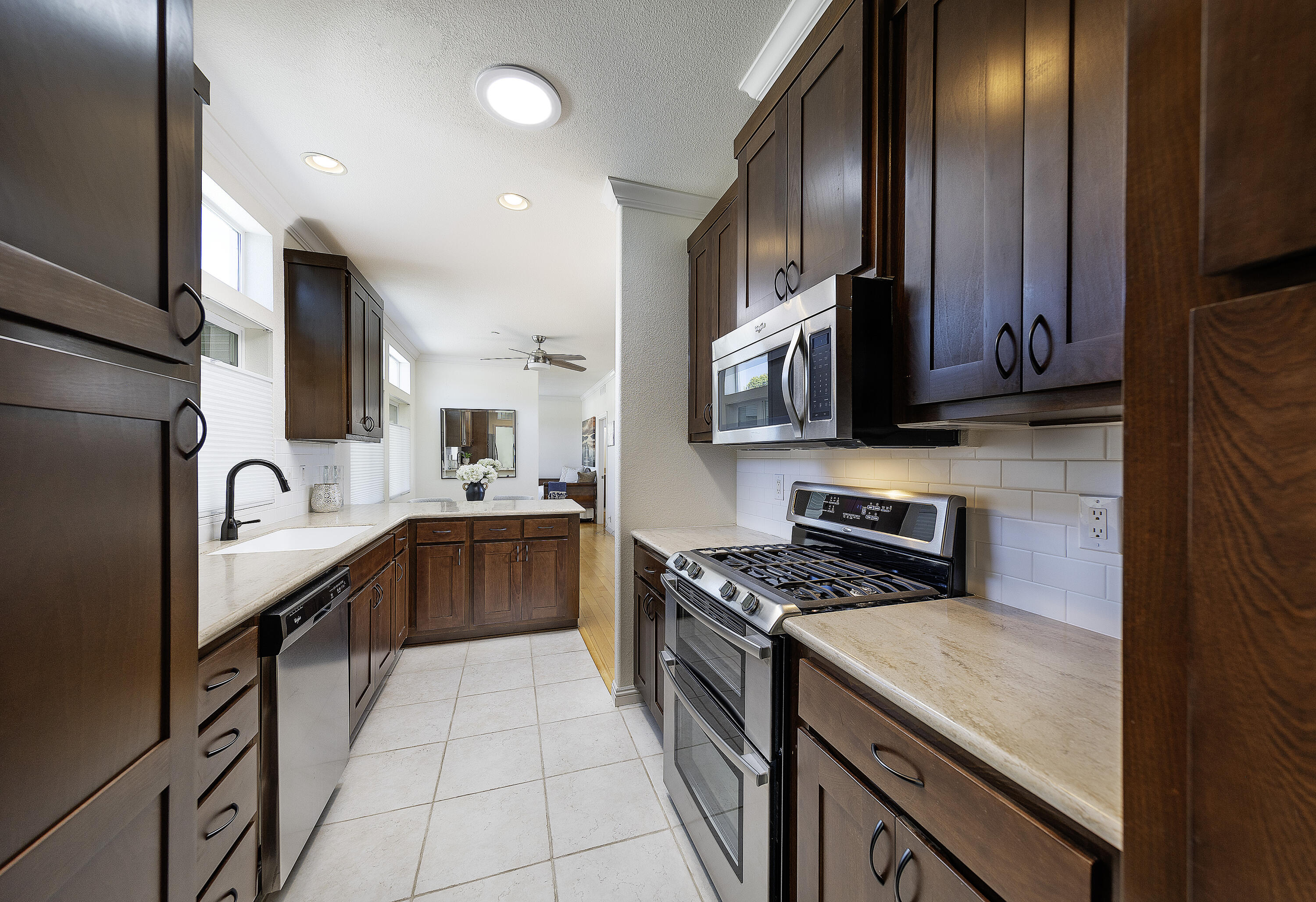 333 Old Mill Road, 9