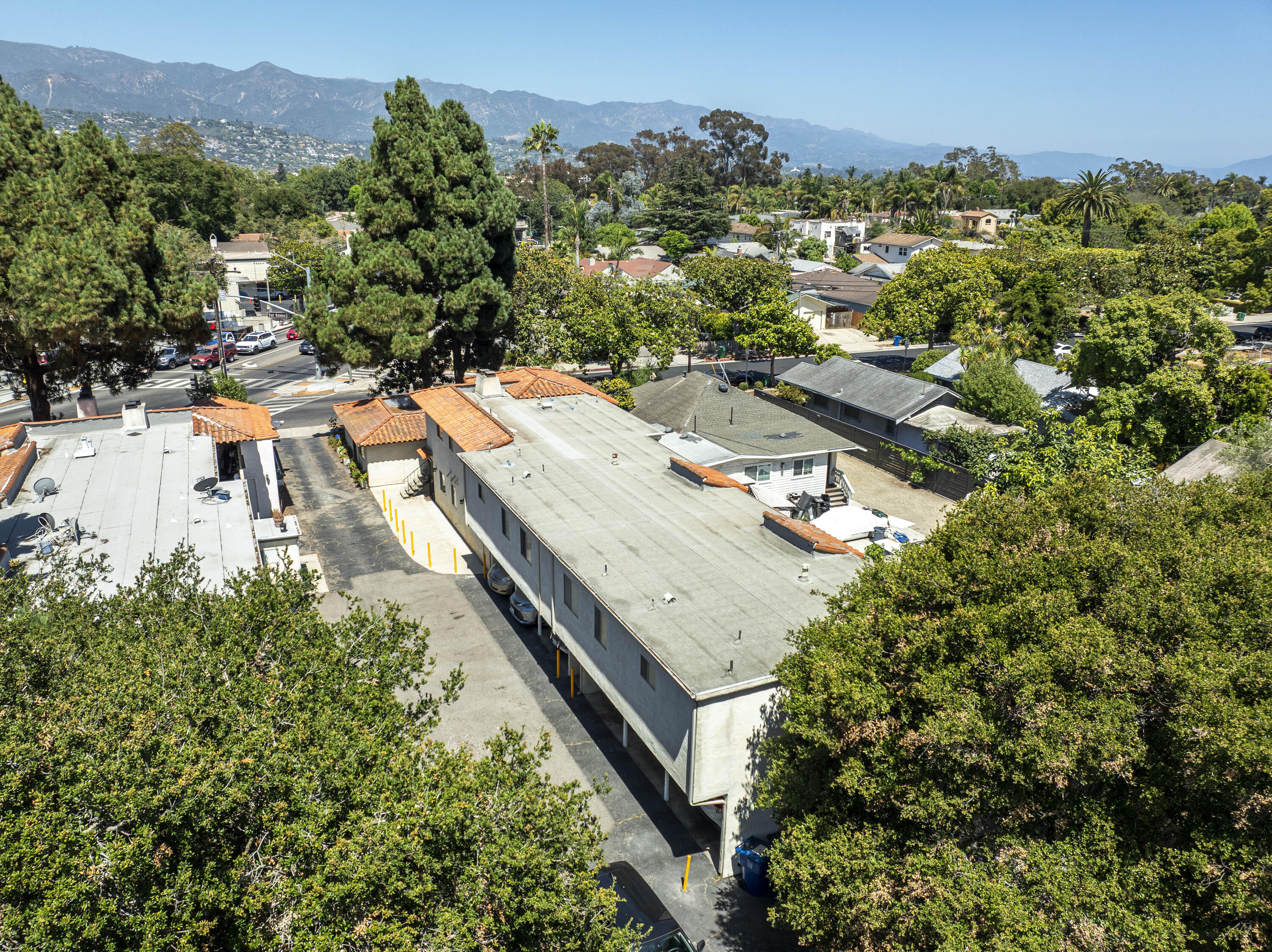 1021 San Andres Street