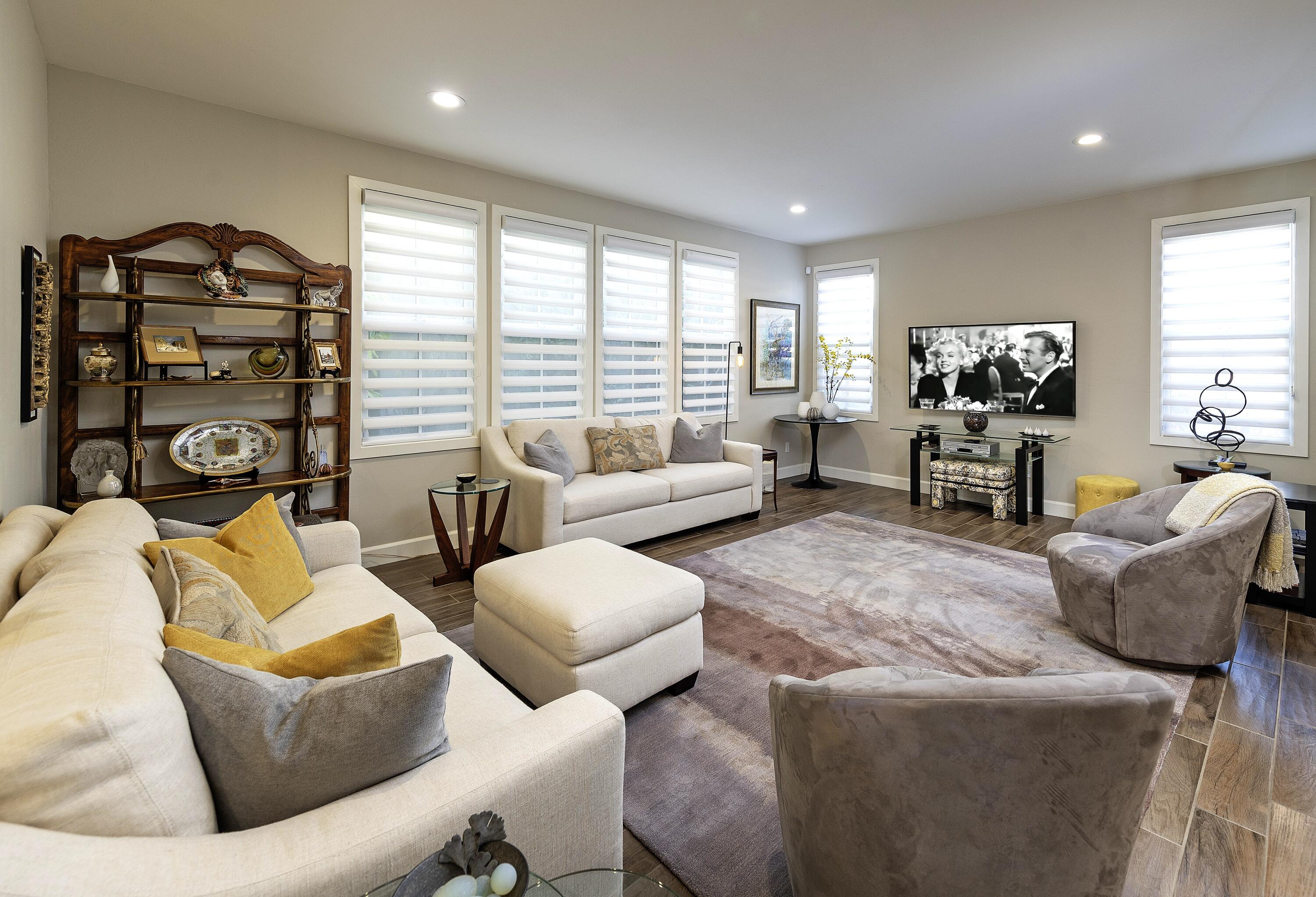 554 Noel Court