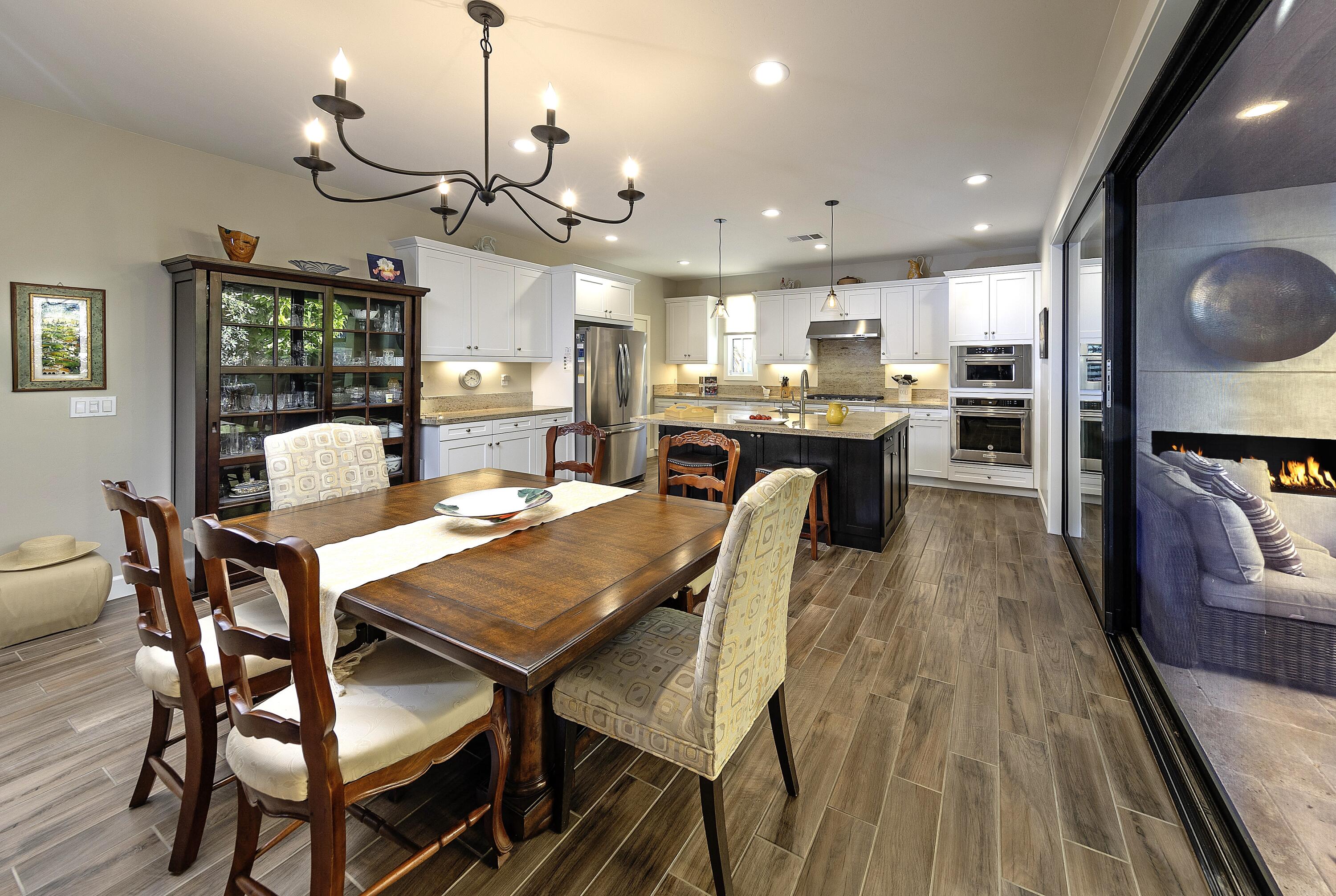 554 Noel Court