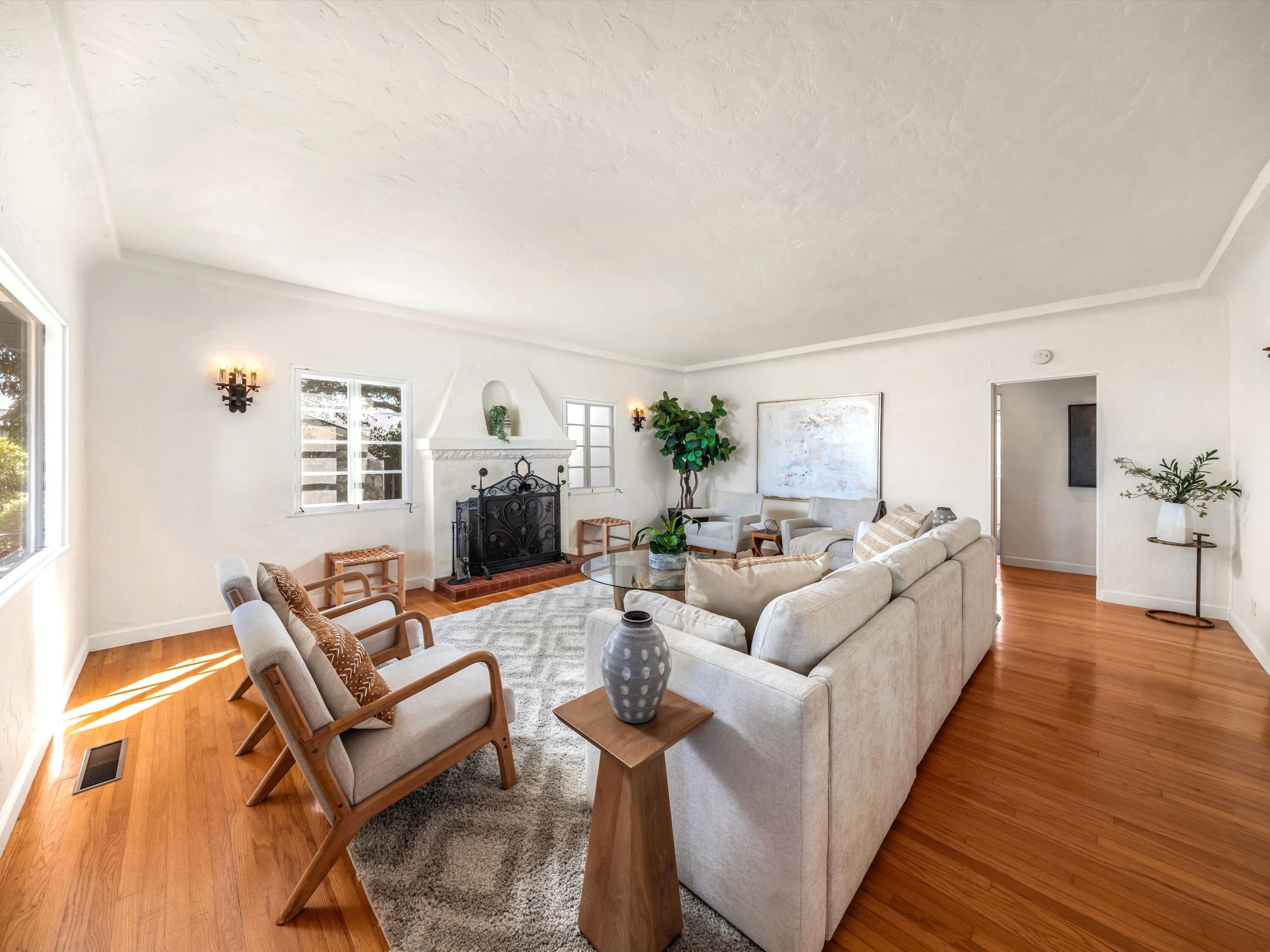 906 Weldon Road
