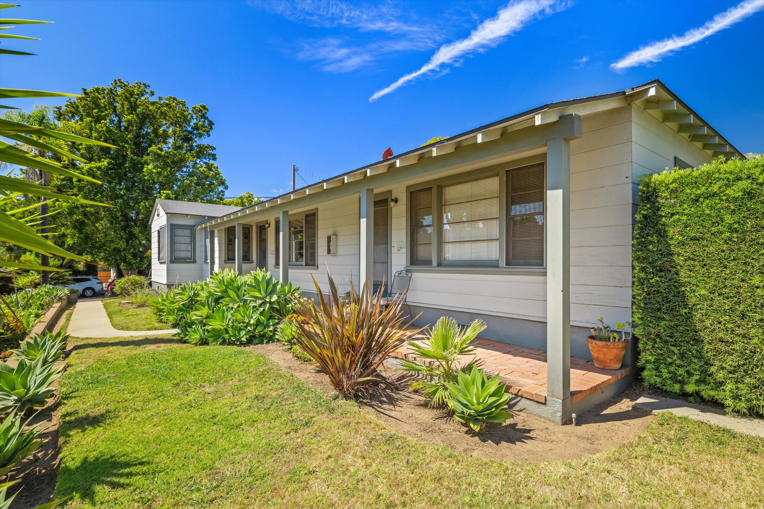 233 W Quinto Street