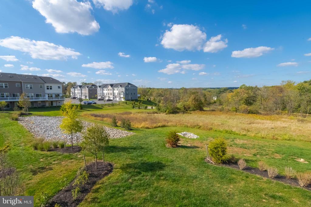 141 GLORY MAPLE LANE
