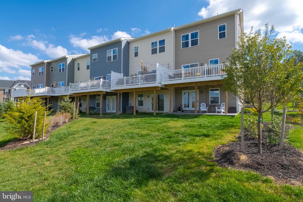 141 GLORY MAPLE LANE