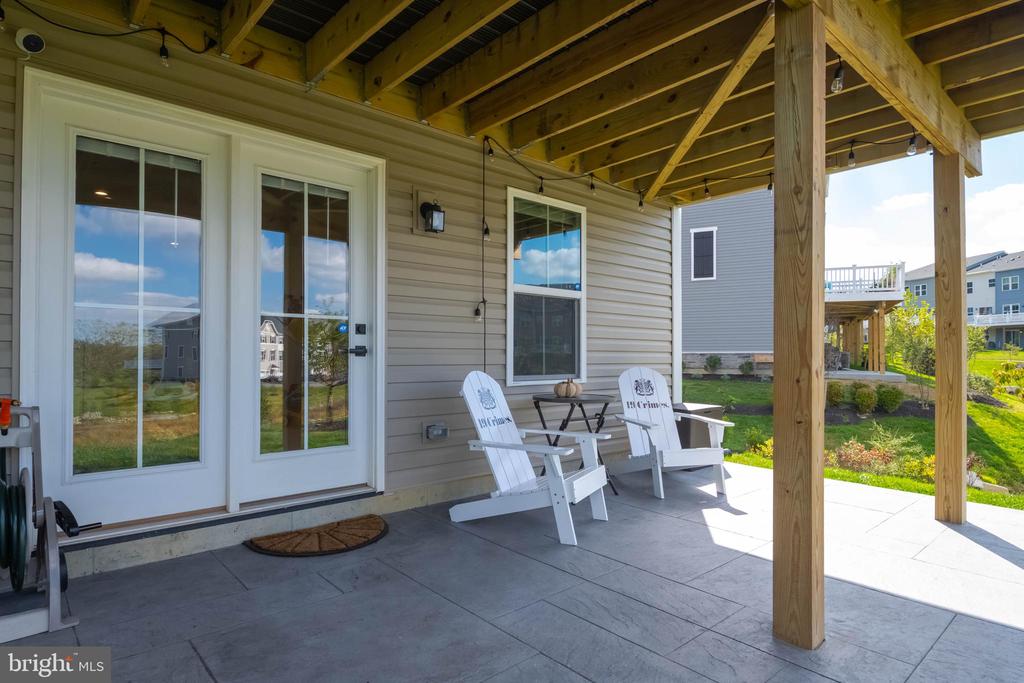 141 GLORY MAPLE LANE