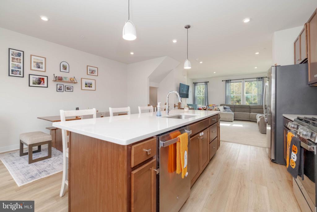 141 GLORY MAPLE LANE