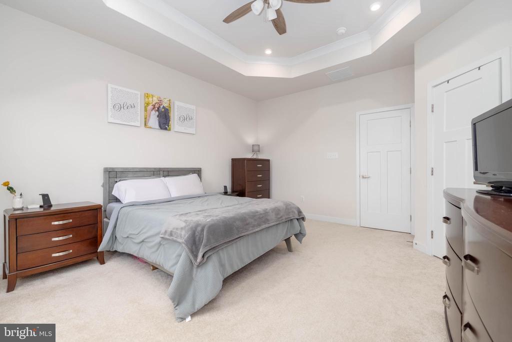 141 GLORY MAPLE LANE
