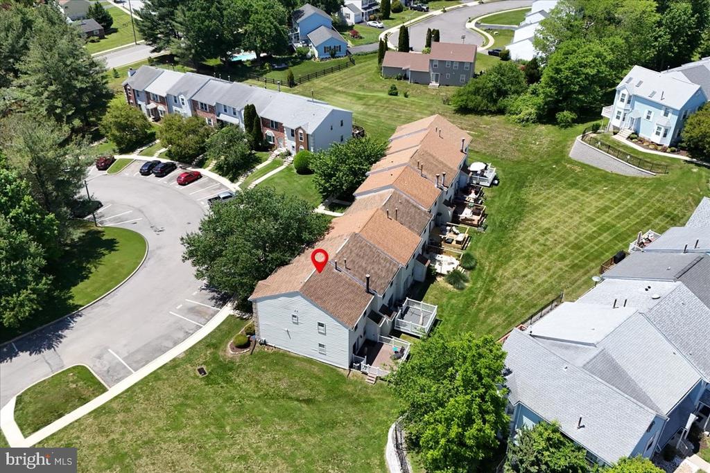 420 CEDARCREST LANE