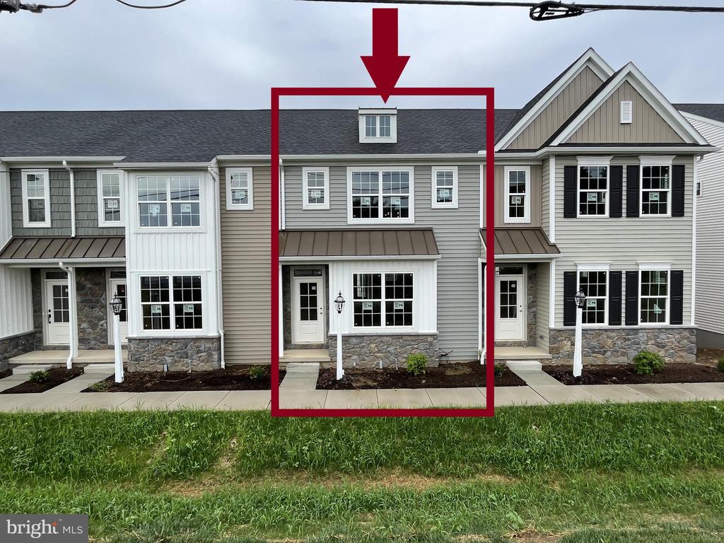 2473 ARTESIAN WAY Unit: 11