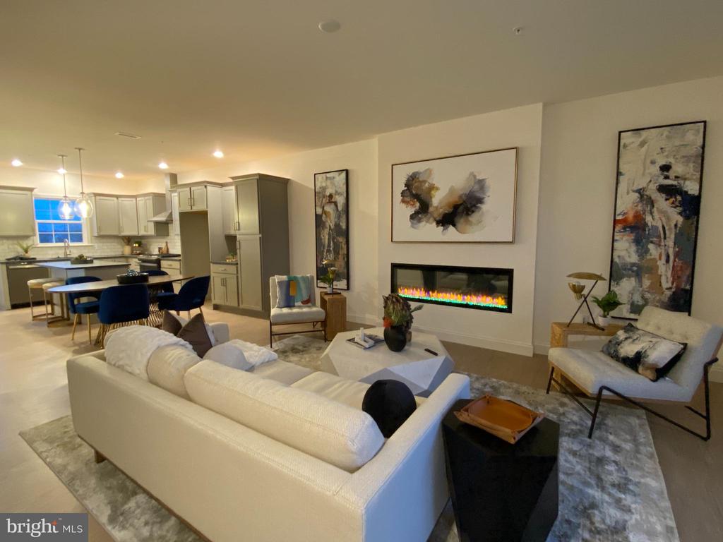 2473 ARTESIAN WAY Unit: 11