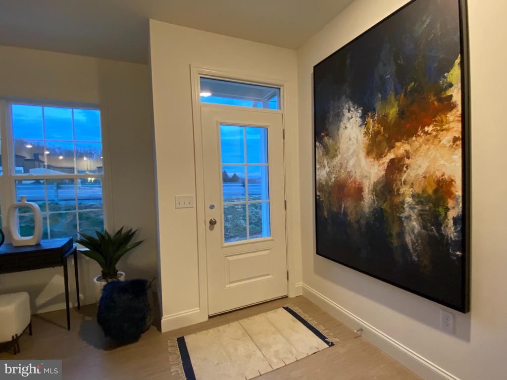2473 ARTESIAN WAY Unit: 11