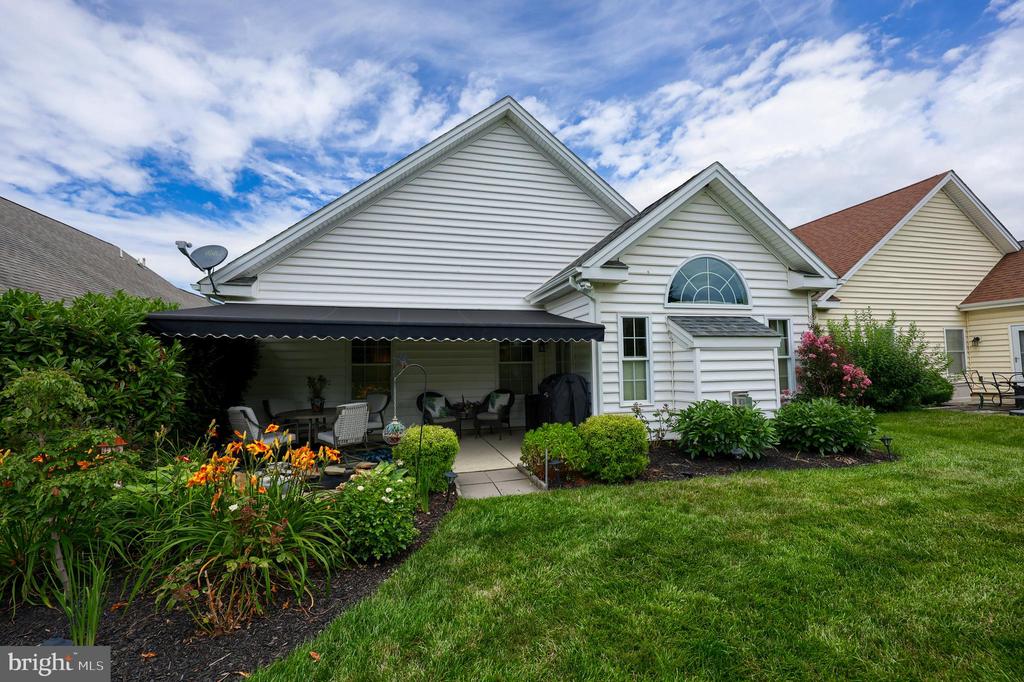 1352 EMERSON DRIVE