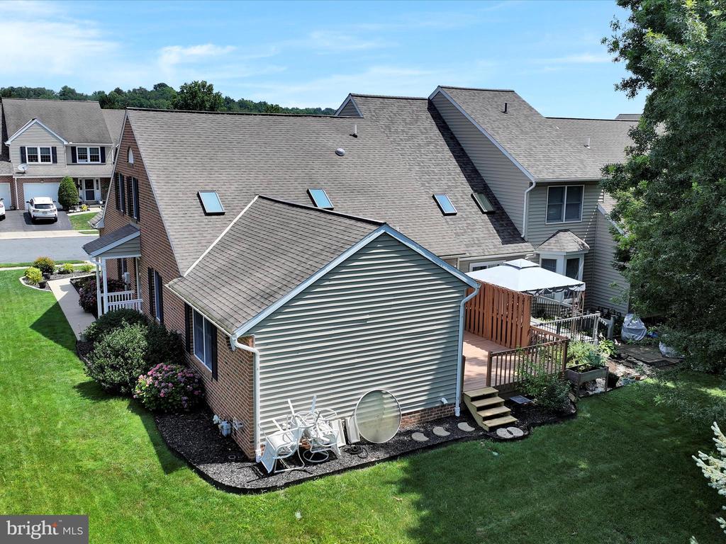 6 PENNRIDGE AVENUE