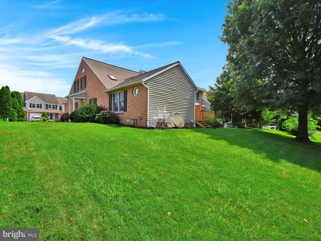 6 PENNRIDGE AVENUE