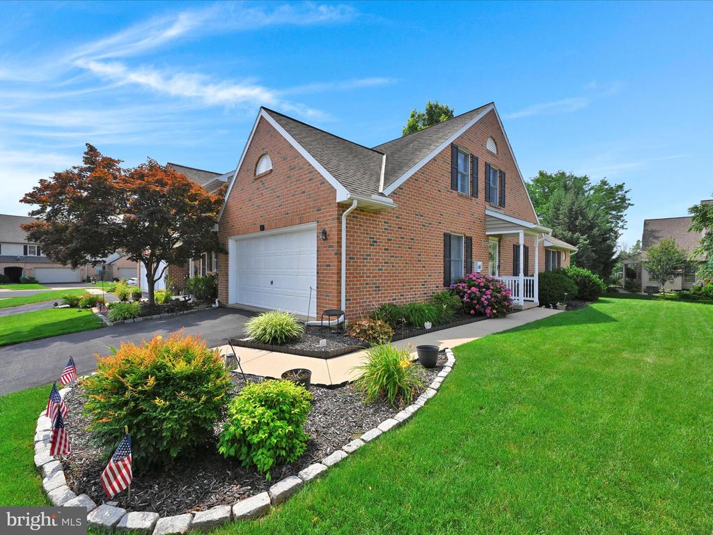 6 PENNRIDGE AVENUE