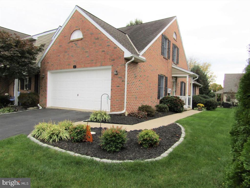 6 PENNRIDGE AVENUE