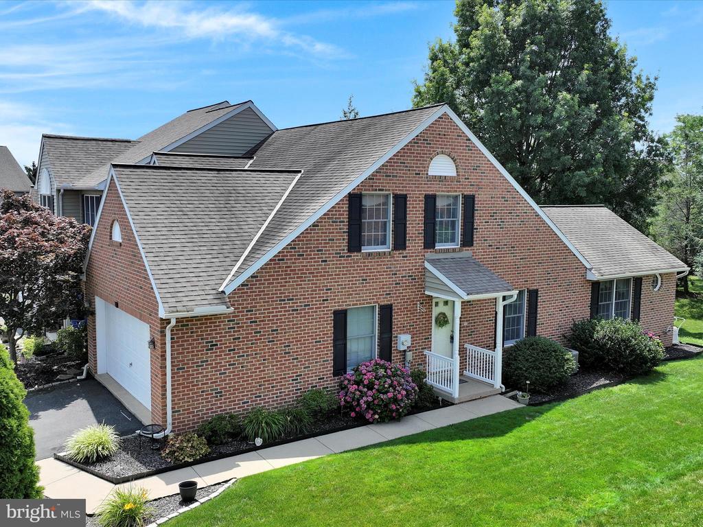 6 PENNRIDGE AVENUE