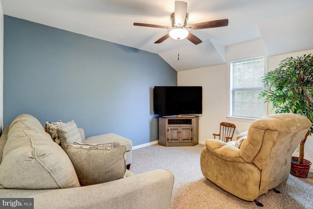 628 BRENTWOOD DRIVE