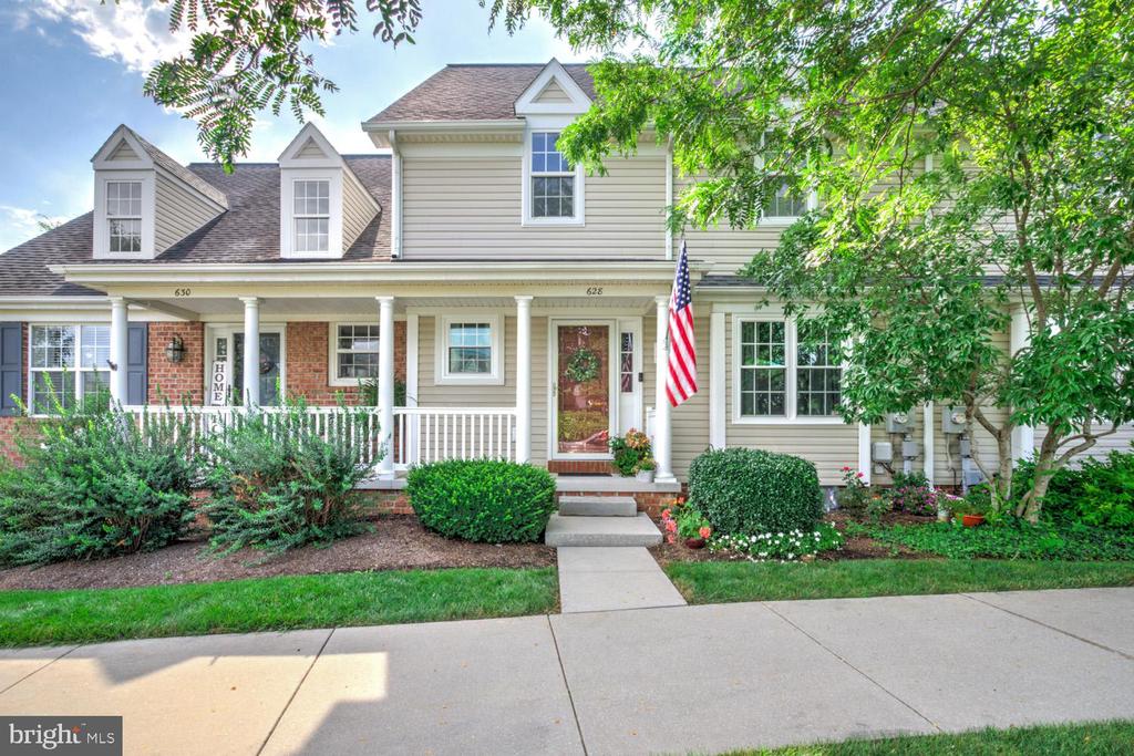 628 BRENTWOOD DRIVE