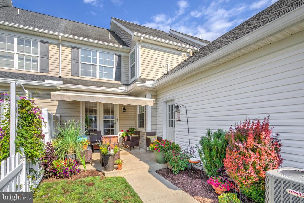 628 BRENTWOOD DRIVE