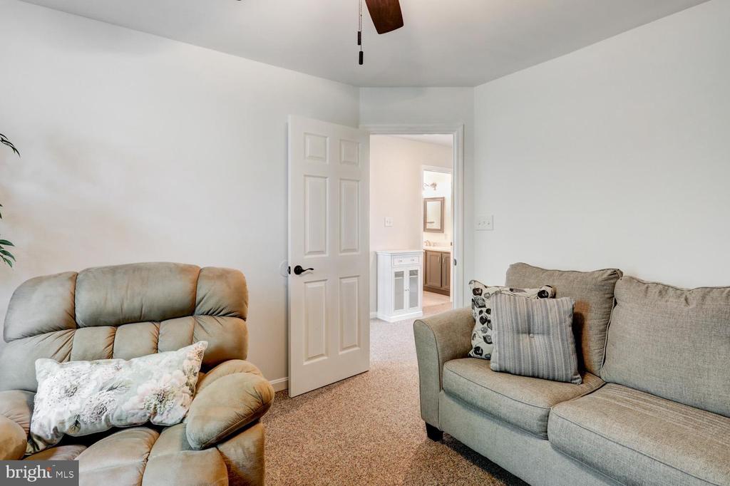 628 BRENTWOOD DRIVE