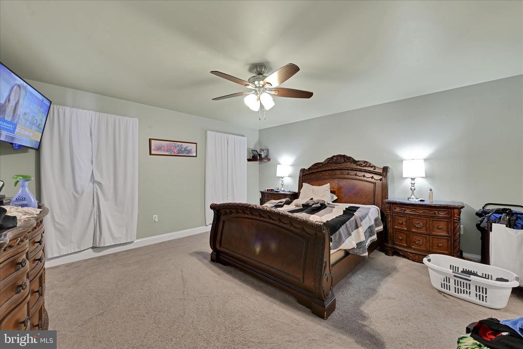 425 JOY CIRCLE
