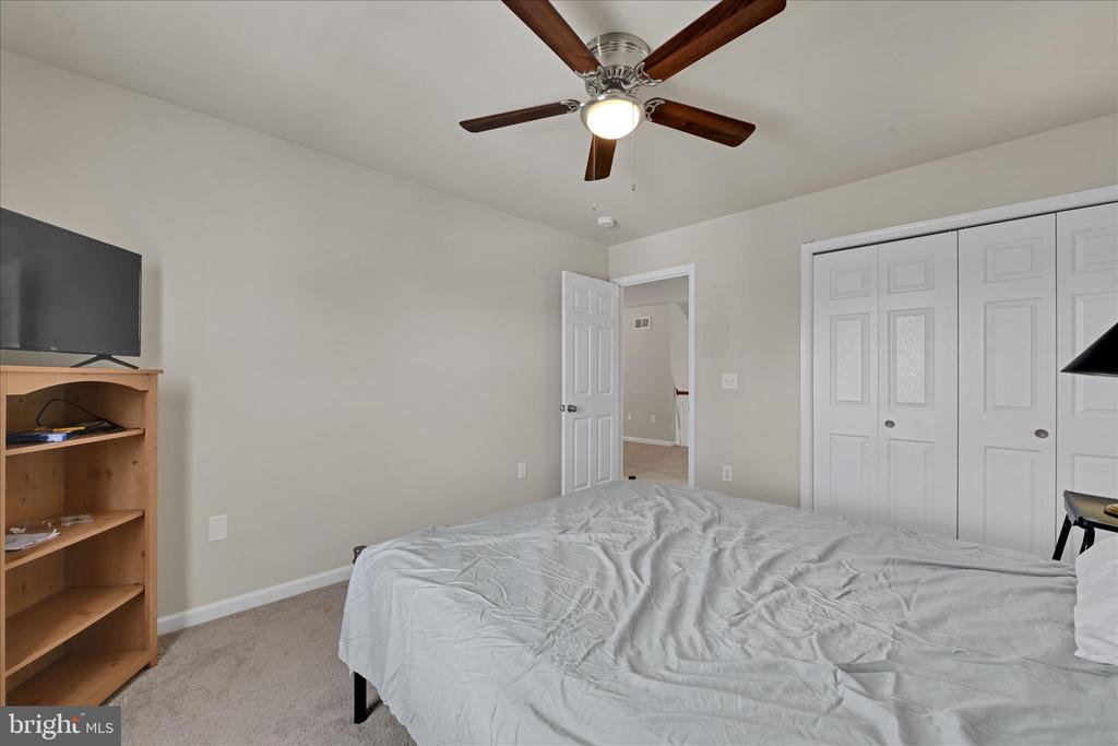 425 JOY CIRCLE