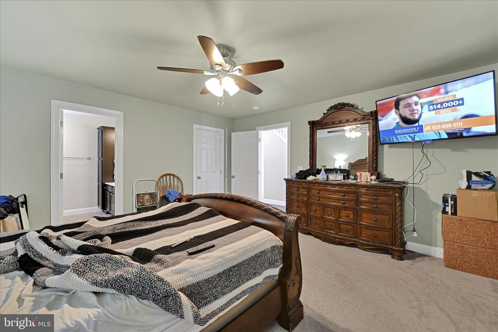 425 JOY CIRCLE