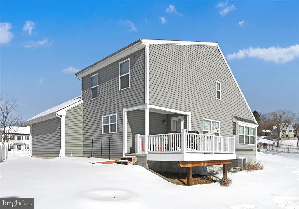 425 JOY CIRCLE