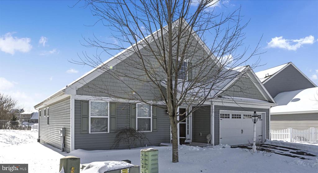 425 JOY CIRCLE
