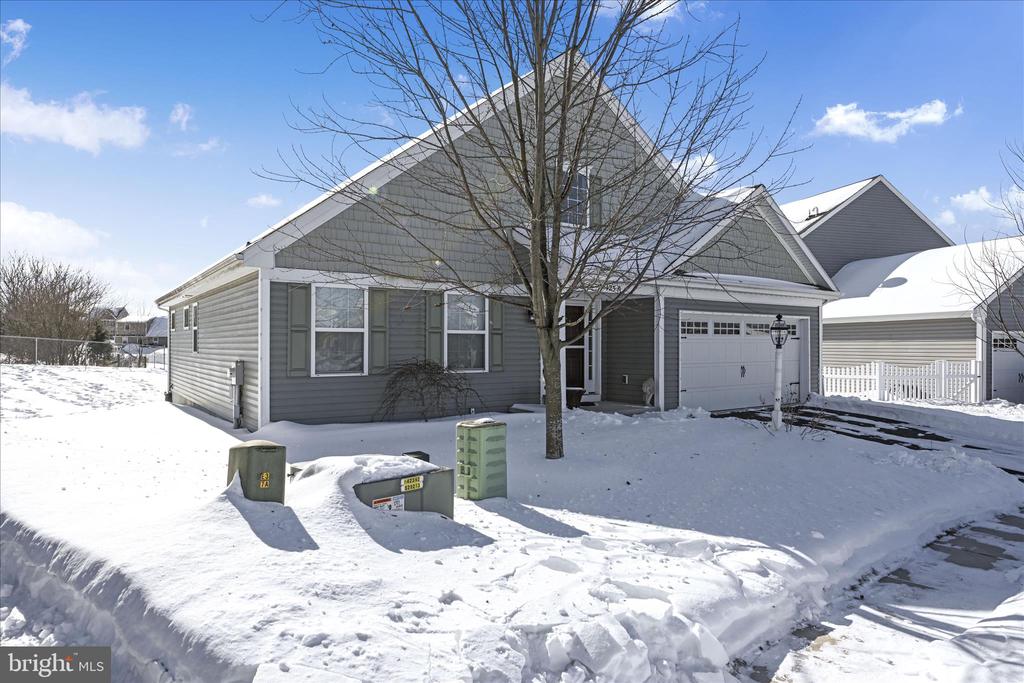 425 JOY CIRCLE