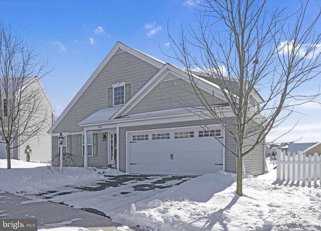 425 JOY CIRCLE