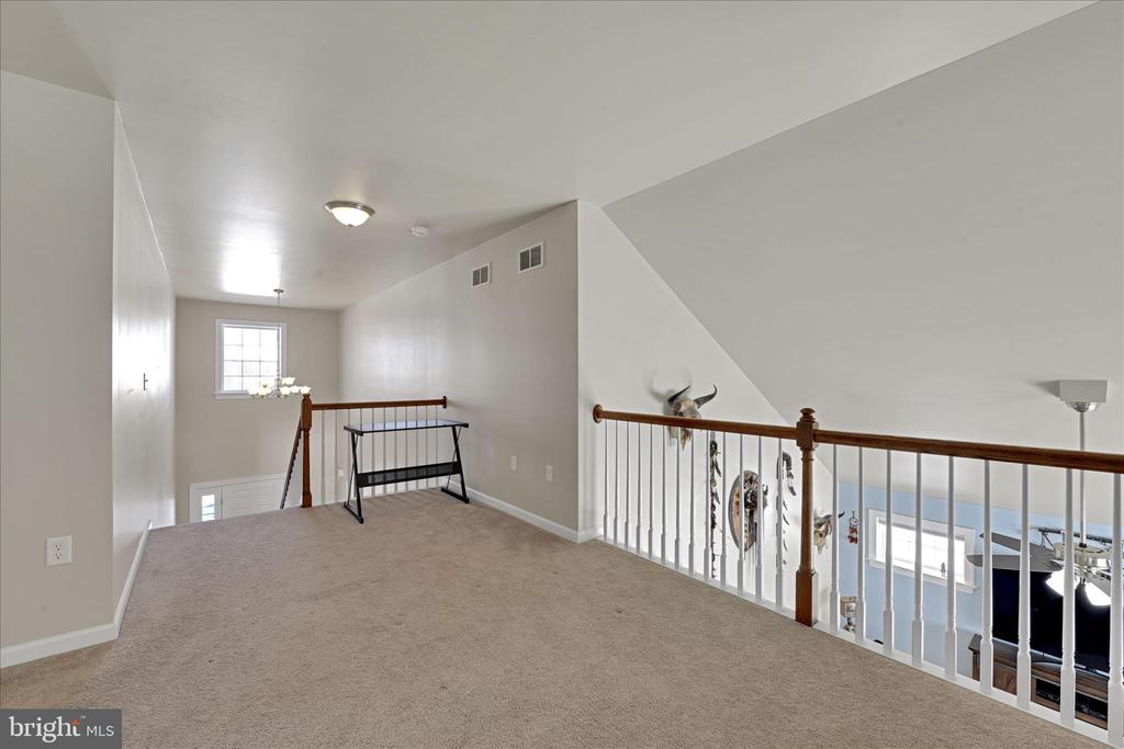425 JOY CIRCLE