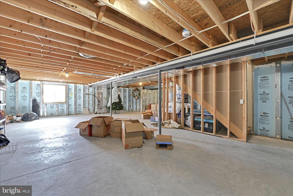 425 JOY CIRCLE