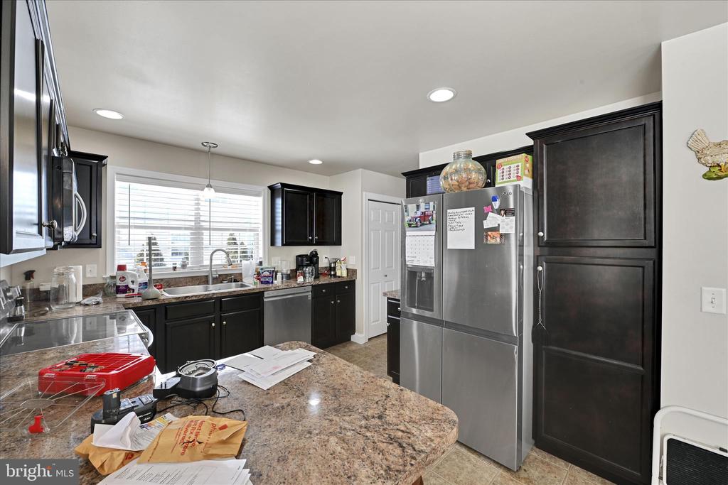 425 JOY CIRCLE