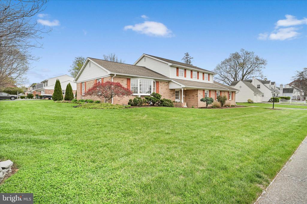 29 MAYFIELD DRIVE