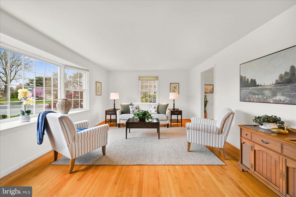 29 MAYFIELD DRIVE