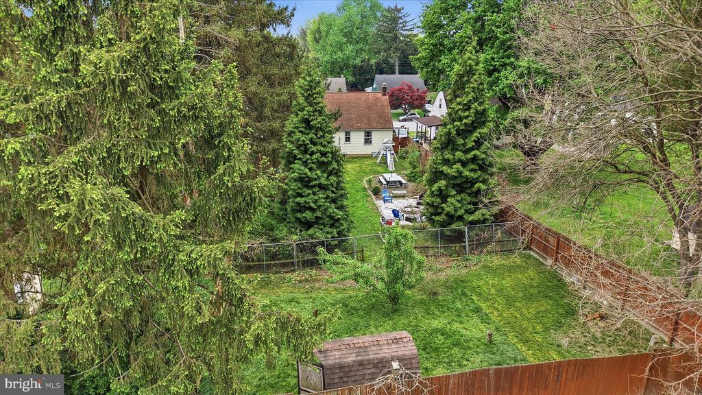 809 S 15TH STREET