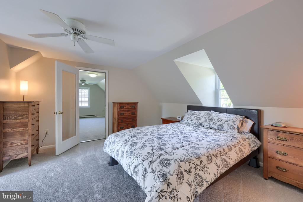 322 POWELL DRIVE