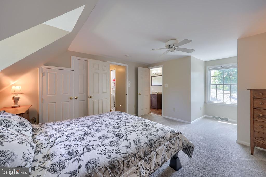 322 POWELL DRIVE