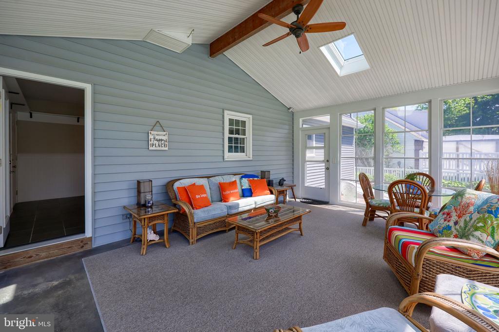 322 POWELL DRIVE
