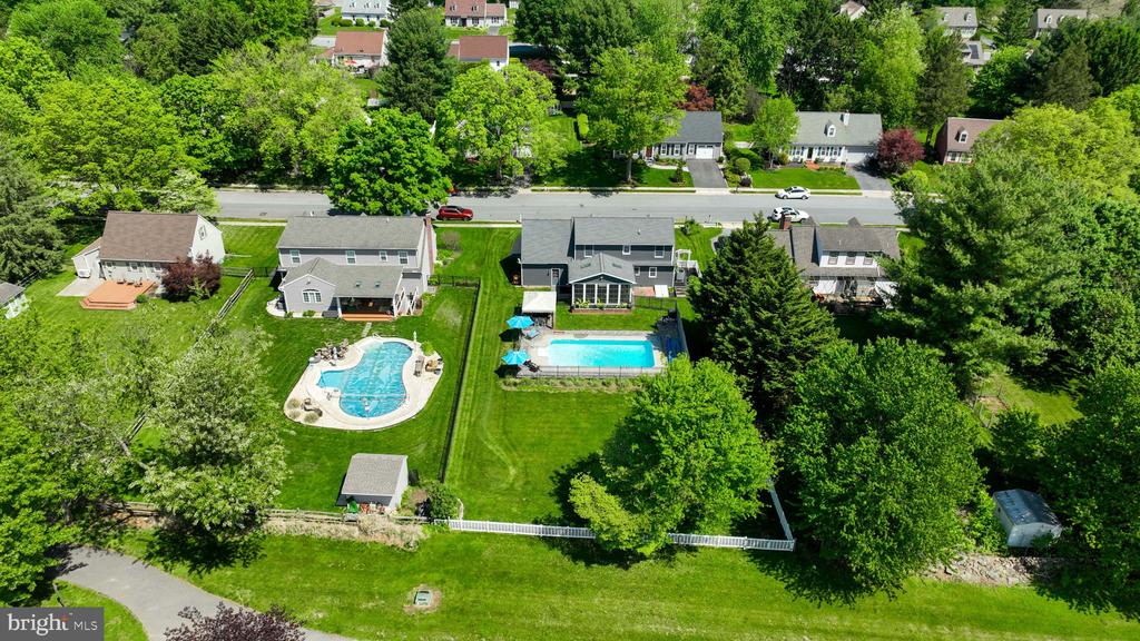 322 POWELL DRIVE