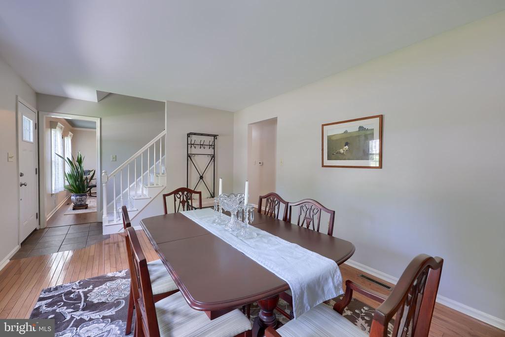 322 POWELL DRIVE
